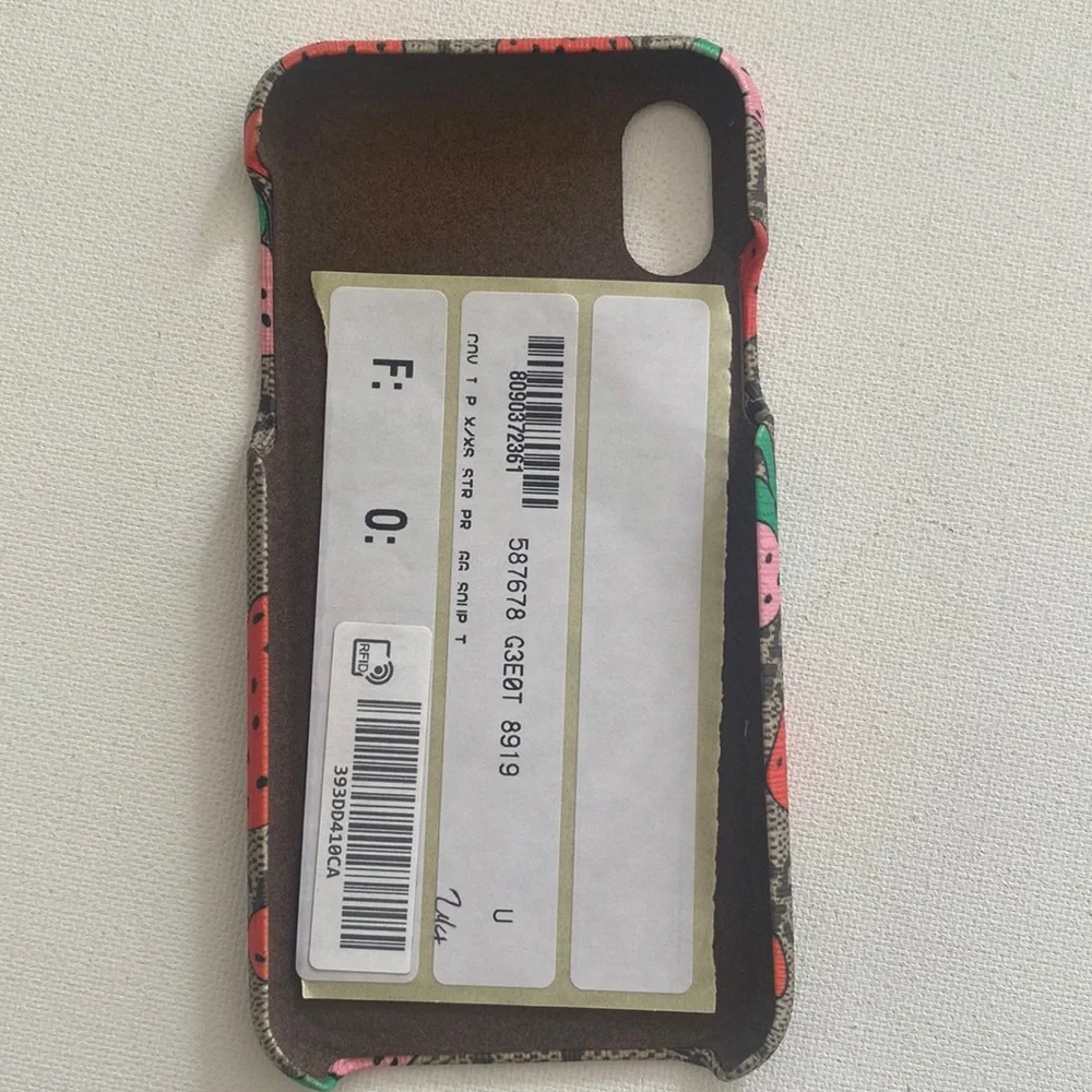 Authentic Gucci GG Limited Edition Strawberry Supreme Iphone X/XS Phone Case,NEW